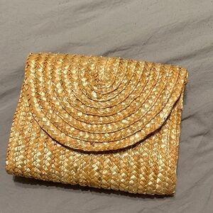 Woven Straw Clutch Bag in Natural Gold